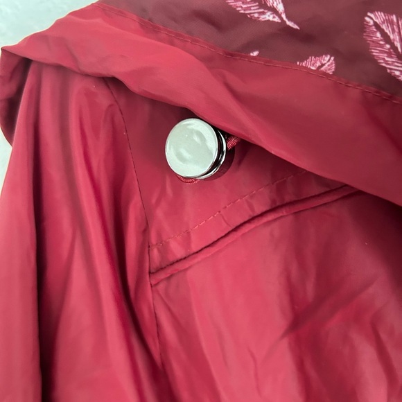 LC Waikiki Outerwear Women’s Rain Jacket Full Zip W Hood Wine Color
Size L - Picture 13 of 14